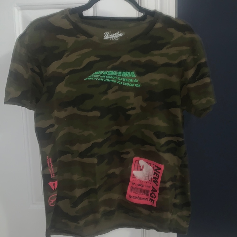 Brooklyn cloth T shirt small